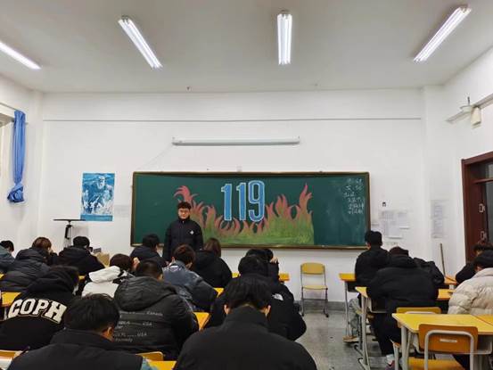 说明: b5ca71b126f78f706cae3741ecbb7a6